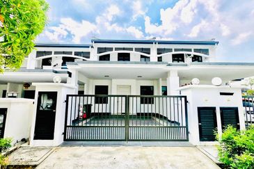 Cradleton @ Eco Majestic