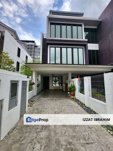 ENDLOT TOWNHOUSE | 2 Storey, Rimbun Sanctuary, U8 Bukit Jelutong, Shah Alam, Selangor, Shah Alam