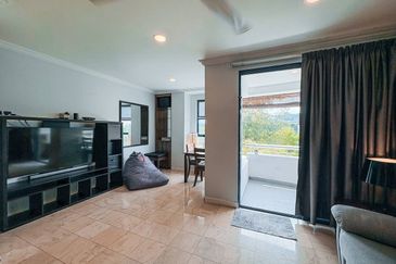 Impiana on the Waterfront