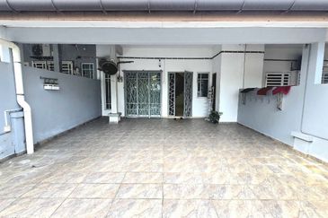 2 Storey Terrace House, Taman Puncak Saujana, Kajang