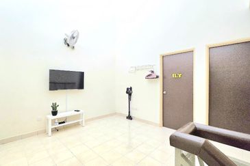 2 Storey Terrace House, Taman Puncak Saujana, Kajang