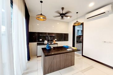 Tiana Elmina Gardens