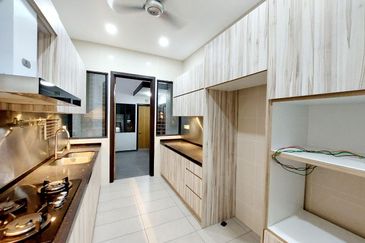 Tiana Elmina Gardens