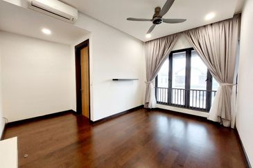 Tiana Elmina Gardens