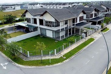 Tiana Elmina Gardens