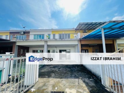 2 Storey Terrace Intermediate House, Semenyih Parkland, Bandar Rinching Seksyen 6, Semenyih, Selangor, Semenyih