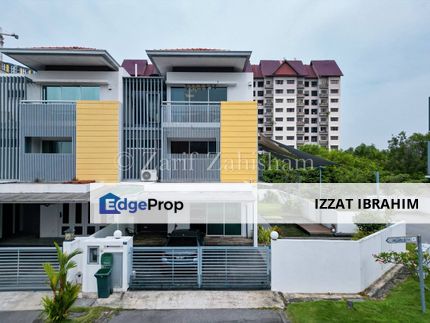 CORNER LOT 3 Storey Superlink, Nadayu 92, Kajang 2 Bangi, Selangor, Semenyih