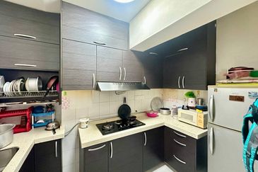 Danau Idaman Condominium