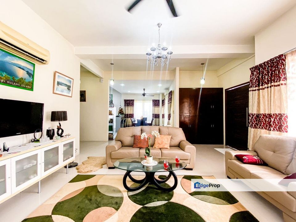 Banyan Close Bandar Bukit Mahkota Bangi Double Storey Bungalow For Sale Freehold   , Selangor, Bangi