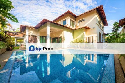 PRIVATE POOL 2 Storey Bungalow Seksyen 4, Bandar Baru Bangi, Selangor, Bangi