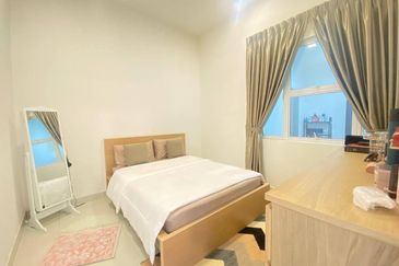 Taman Pinggiran Putra