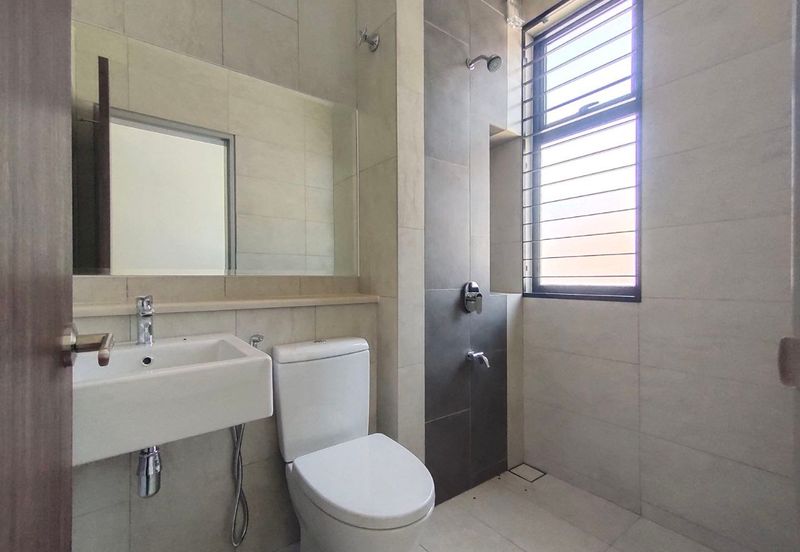 Elmina Green One @ City of Elmina