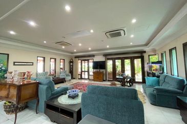 Bandar Tun Hussein Onn