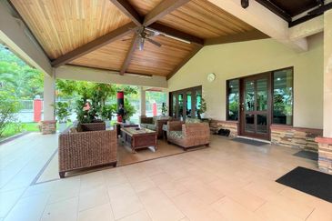 Bandar Tun Hussein Onn