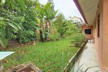 Kampung Sungai Kantan