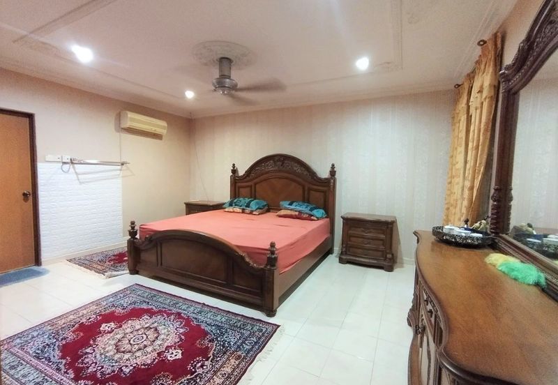 Kampung Sungai Kantan