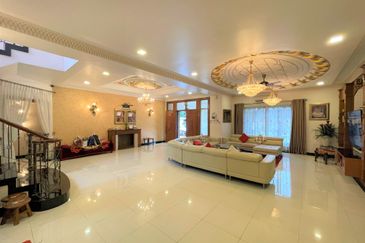 [RENOVATED 12,217 SQFT] Double Storey BUNGALOW Taman Tasik Titiwangsa, KL FOR SALE