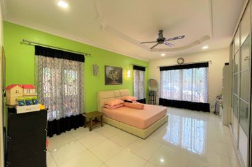 [RENOVATED 12,217 SQFT] Double Storey BUNGALOW Taman Tasik Titiwangsa, KL FOR SALE