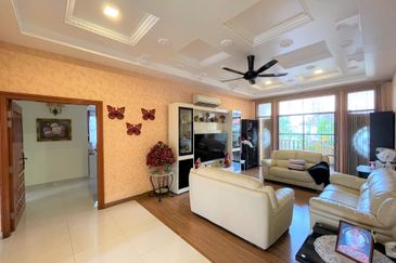 [RENOVATED 12,217 SQFT] Double Storey BUNGALOW Taman Tasik Titiwangsa, KL FOR SALE