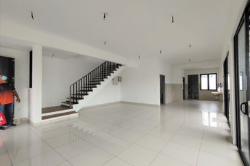 Elmina Green One @ City of Elmina