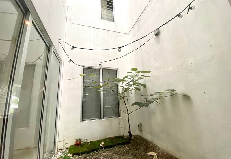 Parkfield Residences, Tropicana Heights