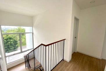 Parkfield Residences, Tropicana Heights