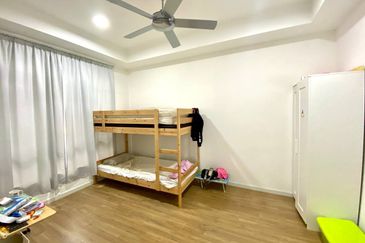 Parkfield Residences, Tropicana Heights