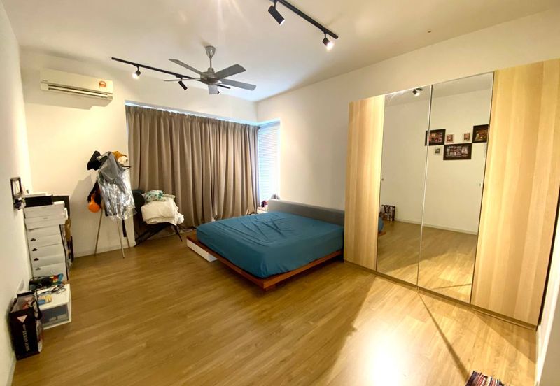 Parkfield Residences, Tropicana Heights