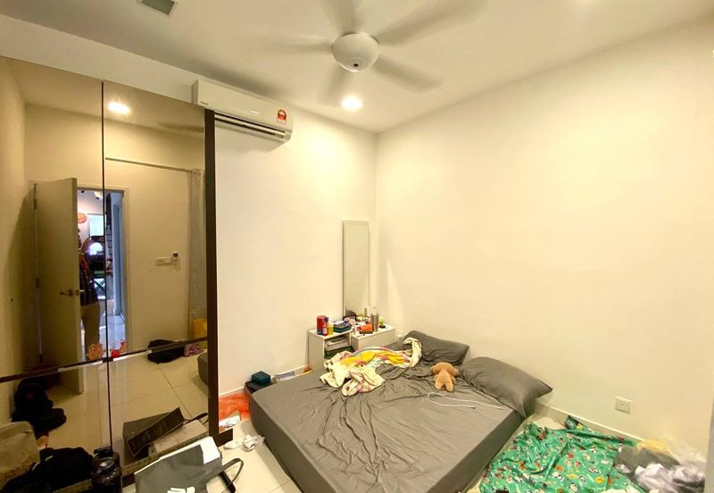 Parkfield Residences, Tropicana Heights