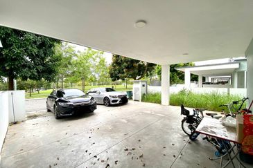 Parkfield Residences, Tropicana Heights