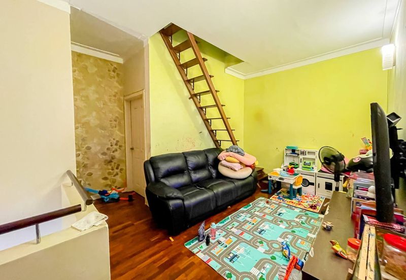 [24x90] Double Storey Superlink Jalan Tiang Seri Tropika 2 Bukit Jelutong Shah Alam FOR SALE Freehold 