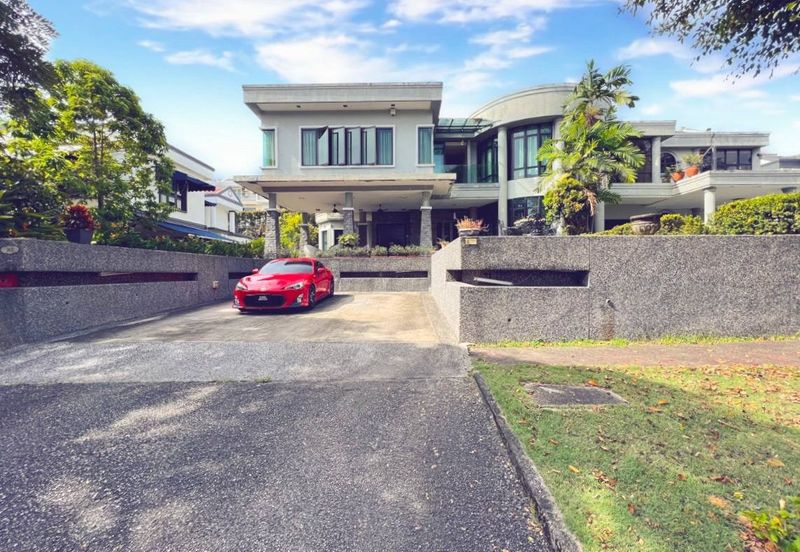 KGSAAS Golf Club, Seksyen 13