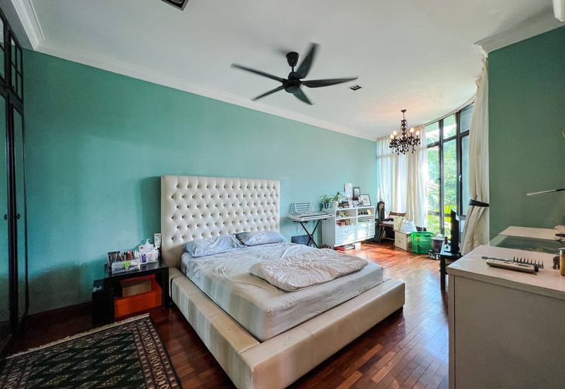 KGSAAS Golf Club, Seksyen 13