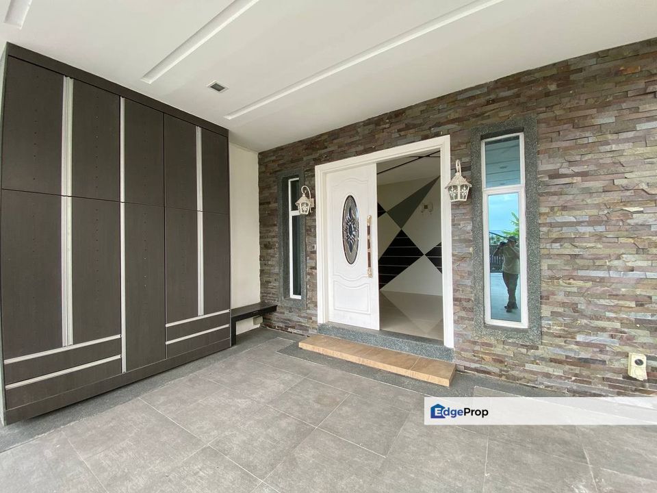 [8,500 SQFT] Double Storey Bungalow Impian Golf & Country Club Saujana Impian Kajang FOR SALE, Selangor, Kajang