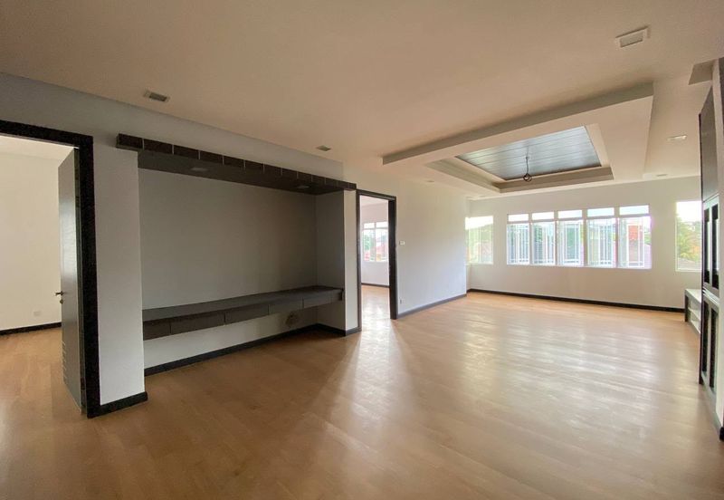 Impian Golf & Country Club