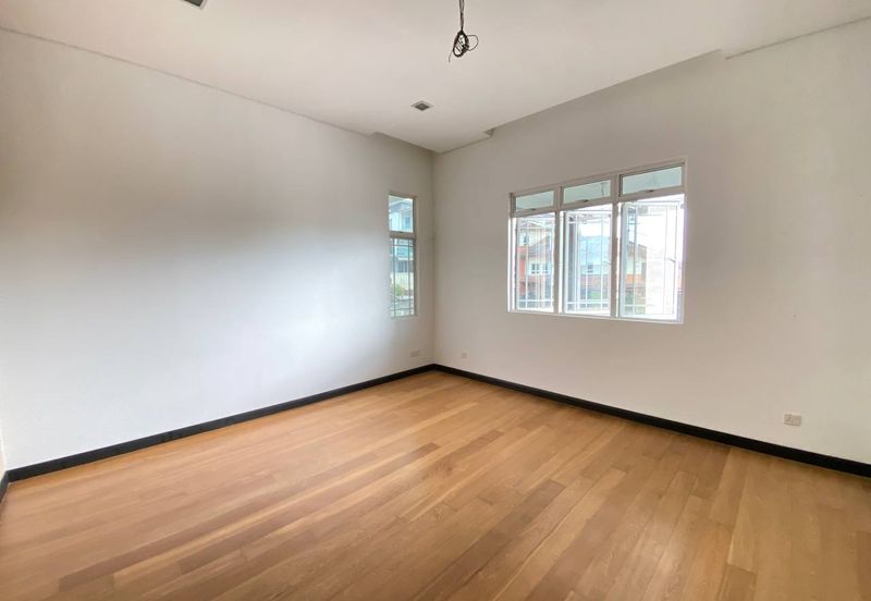 Impian Golf & Country Club