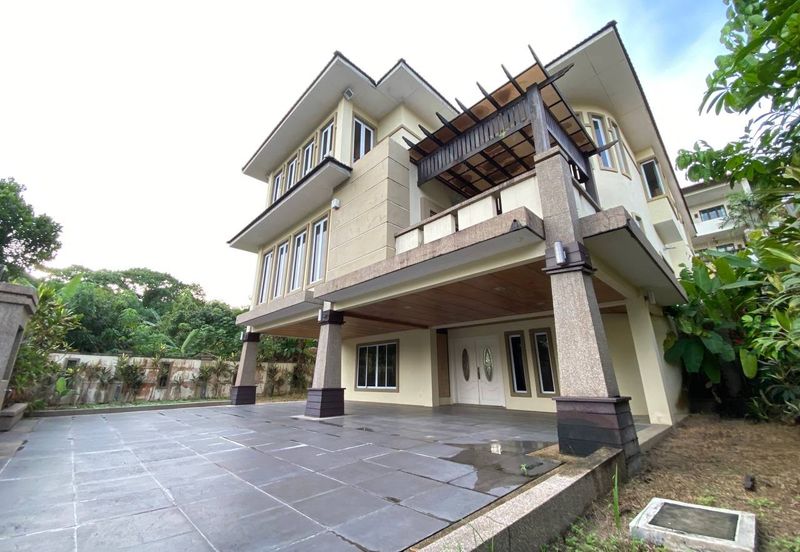 Impian Golf & Country Club