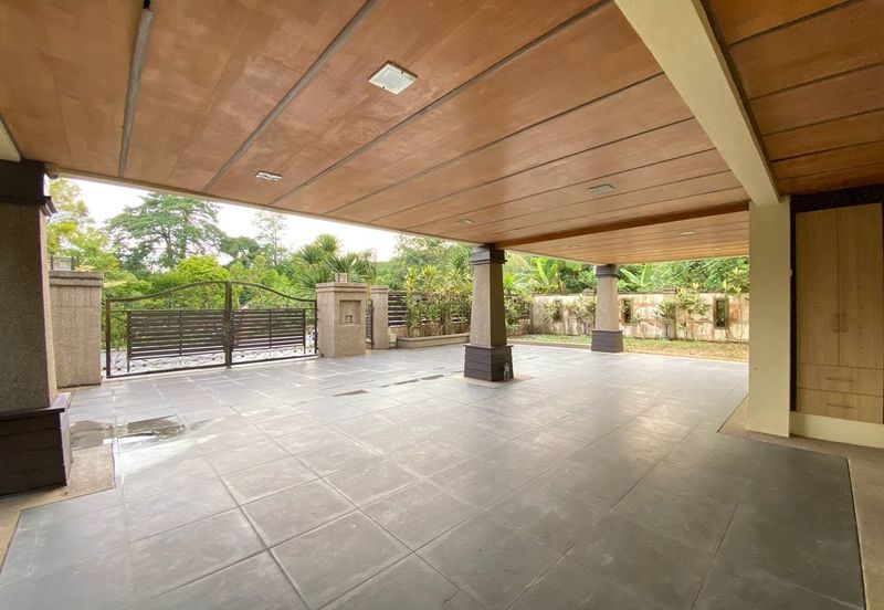 Impian Golf & Country Club