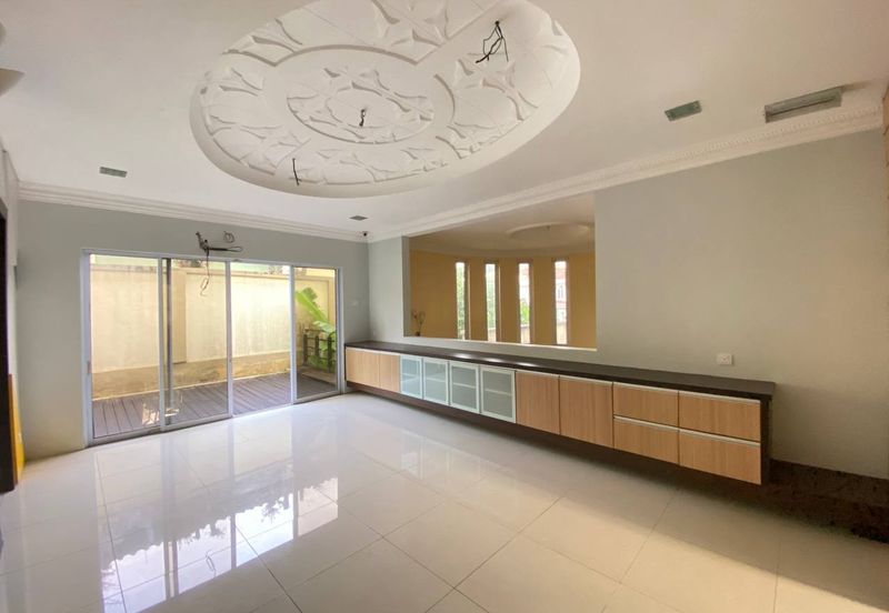 Impian Golf & Country Club