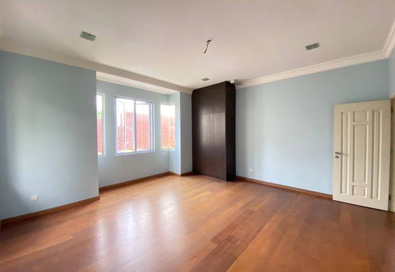 Impian Golf & Country Club