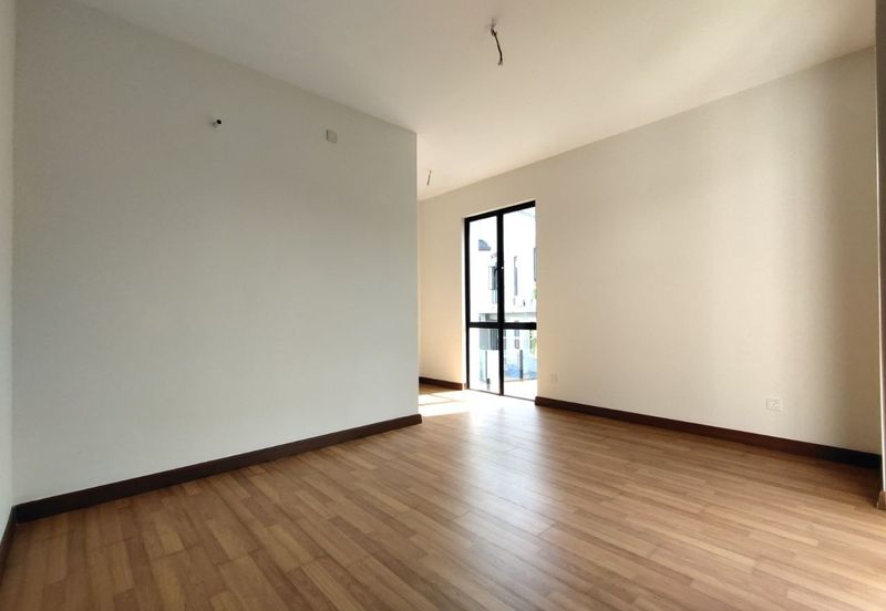 Saffron Hills @ Denai Alam