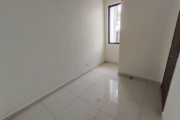 Saffron Hills @ Denai Alam