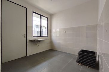 Saffron Hills @ Denai Alam