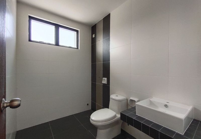 Saffron Hills @ Denai Alam