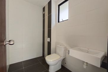 Saffron Hills @ Denai Alam