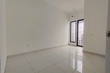 Elmina Green Three @ City of Elmina