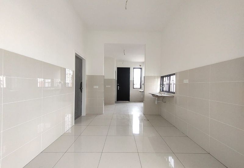 Elmina Green Three @ City of Elmina