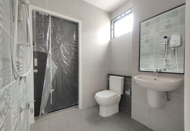 Elmina Green Three @ City of Elmina