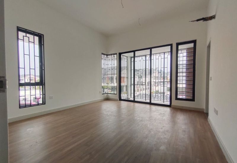 Elmina Green Three @ City of Elmina