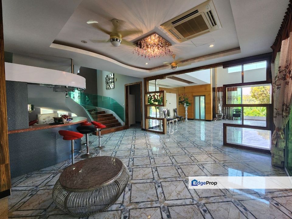 [11,400 SQFT] 3.5 Storey Bungalow The Mines Resort City Seri Kembangan , Selangor, Seri Kembangan